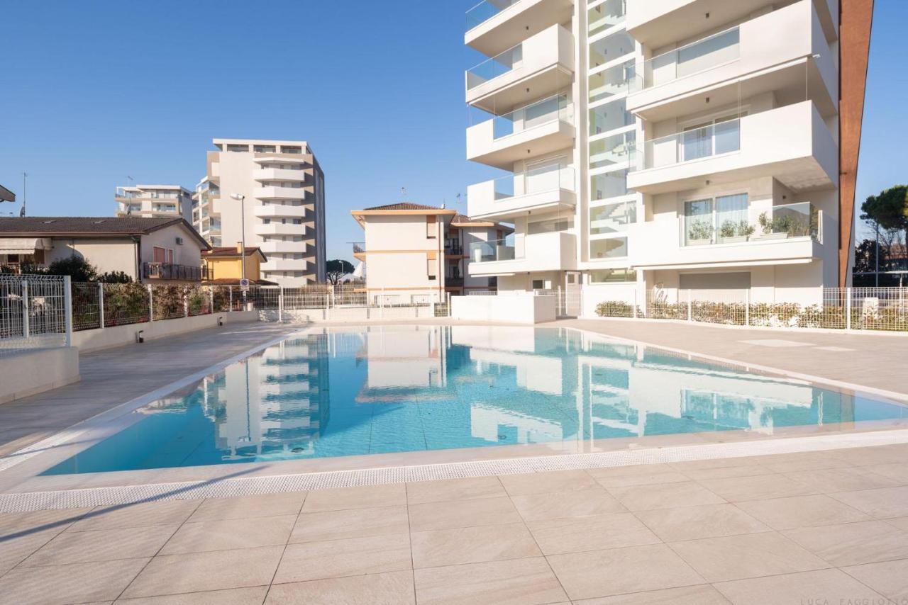 Immobiliare Jvl - Vm2 Apartman Lido di Jesolo Kültér fotó