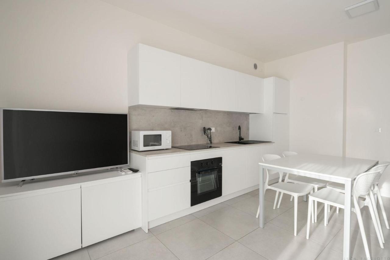 Immobiliare Jvl - Vm2 Apartman Lido di Jesolo Kültér fotó
