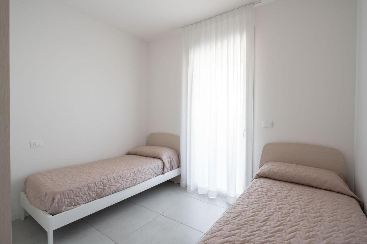 Immobiliare Jvl - Vm2 Apartman Lido di Jesolo Kültér fotó